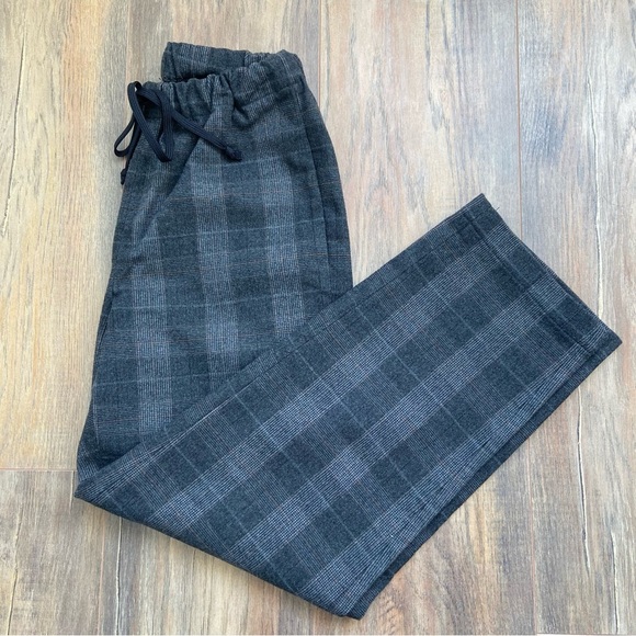 Babaton Grey Plaid Jimmy Pant - Picture 2 of 14